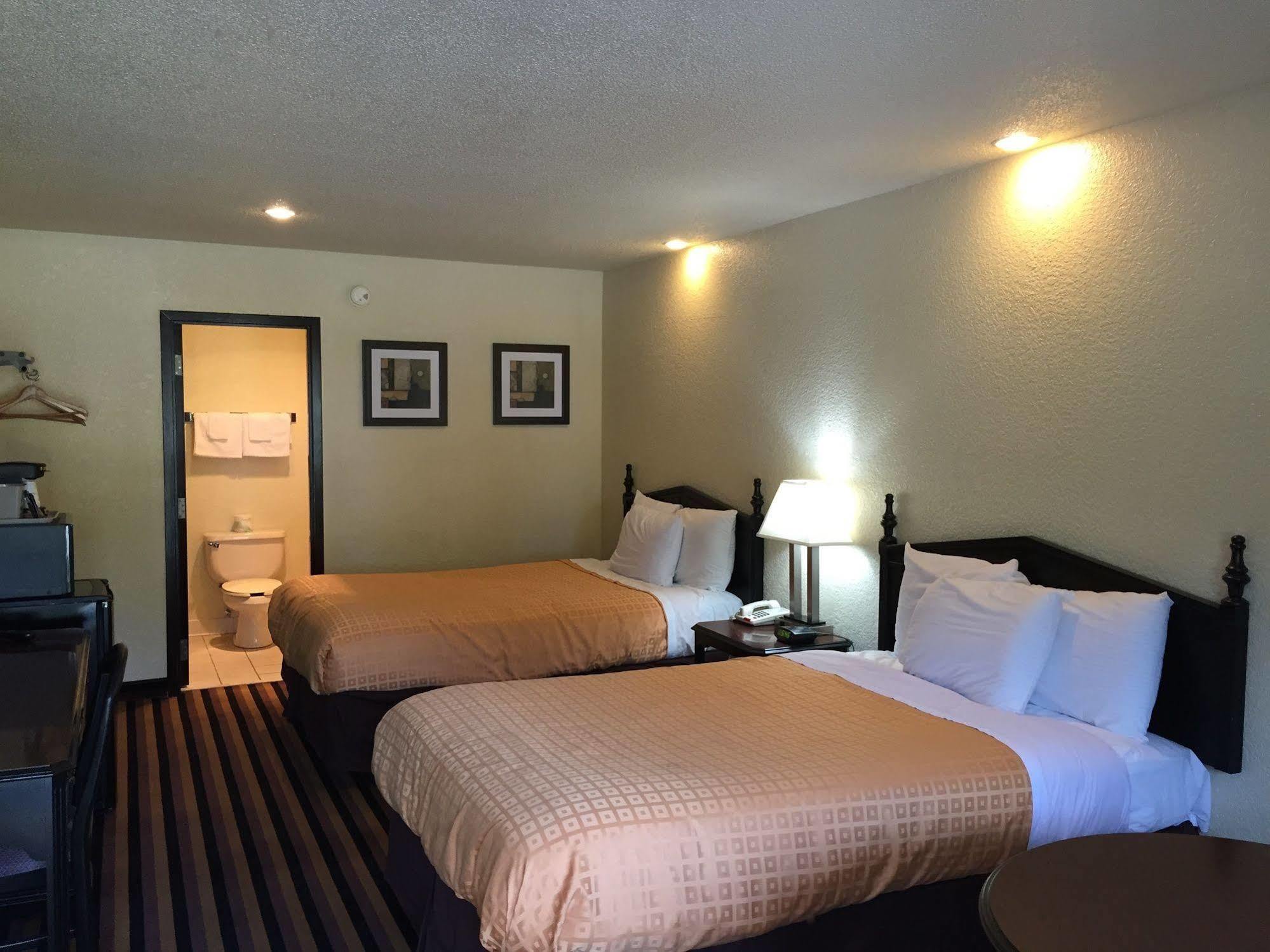 Travelers Inn Elizabeth City Esterno foto